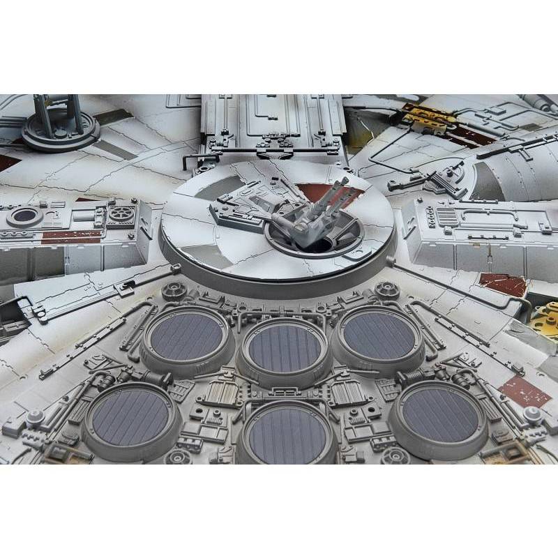 Star Wars Millenium Falcon Master Series Revell Me