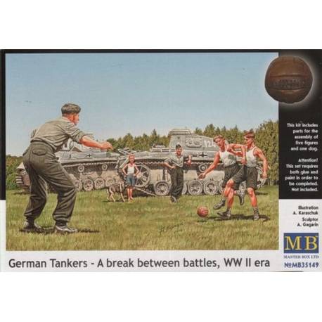 German Tankers - A break between battles, WW II era 