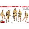 GERMAN PARATROOPERS & TANKERS (Italy 1943) 