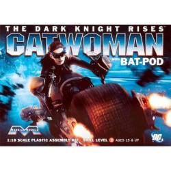 The Dark Knight Rises: Batpod with Catwoman