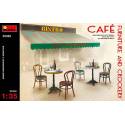 CAFé FURNITURE & CROCKERY