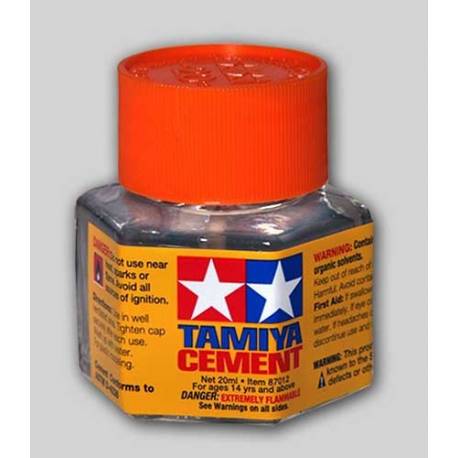 Tamiya Cement 20 ml 