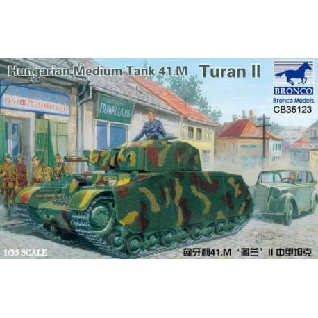 Hungarian Medium Tank 41.M Turan II