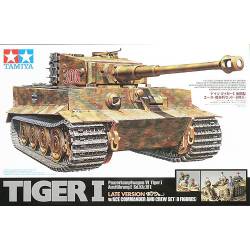 TIGER I LATE VERSION w/ACE COMMANDER AND CREW SET (8 figures) 