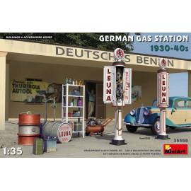 GERMAN GAS STATION 1930-40s