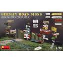 GERMAN ROAD SIGNS WW2 (EASTERN FRONT SET 1)