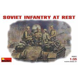 SOVIET INFANTRY AT REST 