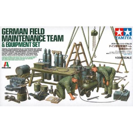 German Field Maintenance Team & Equipment Set