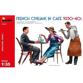 FRENCH CIVILIANS IN CAFE 1930-40S