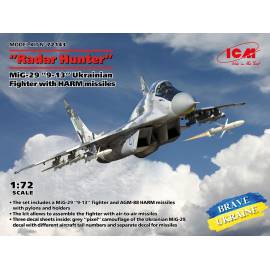 “Radar Hunter”  MiG-29 “9-13” Ukrainian Fighter with HARM missiles