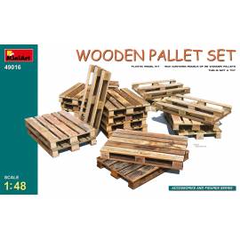 WOODEN PALLET SET